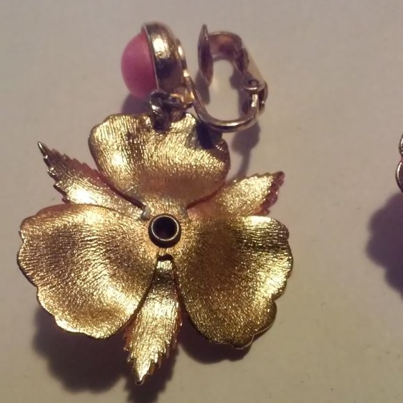 Pink And Gold Clip On Earrings Hangs 1 3/4" x 1" Wide Used - Picture 4 of 4